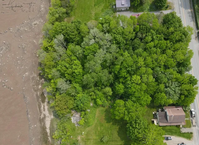 $249,000 | 26-27 Main Street, Calais, ME 04619