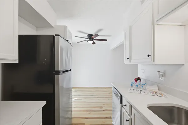 $995 | 2705 Windswept Cove, Unit 102, Austin, TX 78745