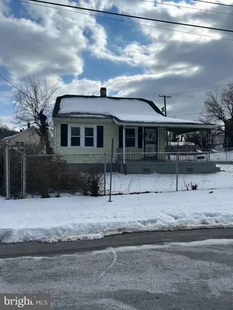 $199,900 | 5901 L Street, Fairmount Heights, MD 20743