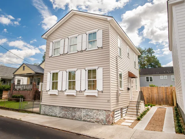 $4,500 | 81 Race Street, Charleston, SC 29403