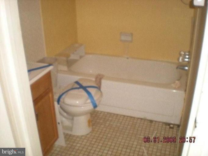 620 Kingston Road Middle River, MD 21220 - Photo 4 of 12 Bath #1