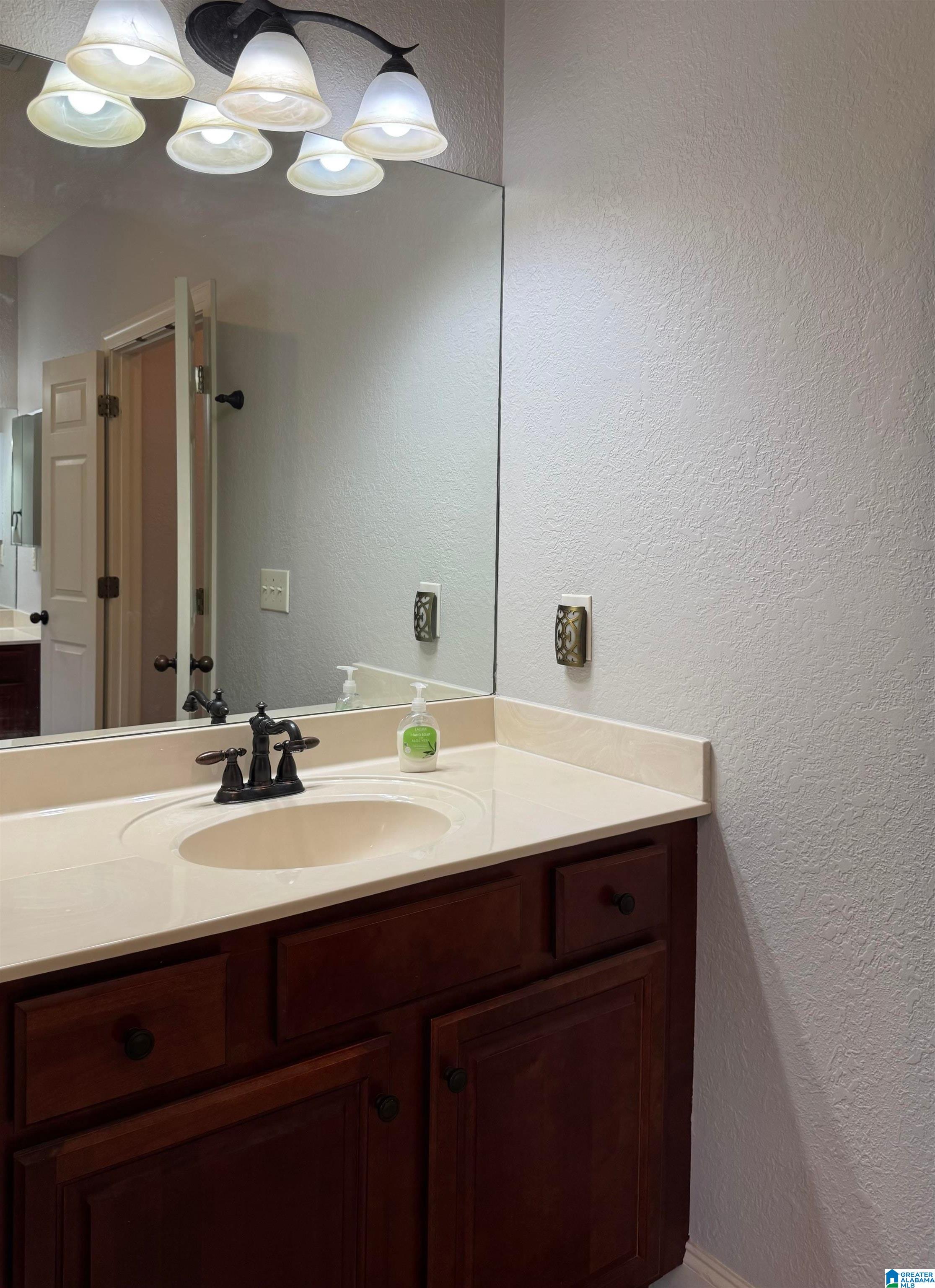 809 Timberline Lane Calera, AL 35040 - Photo 22 of 92 Gallery Image 22