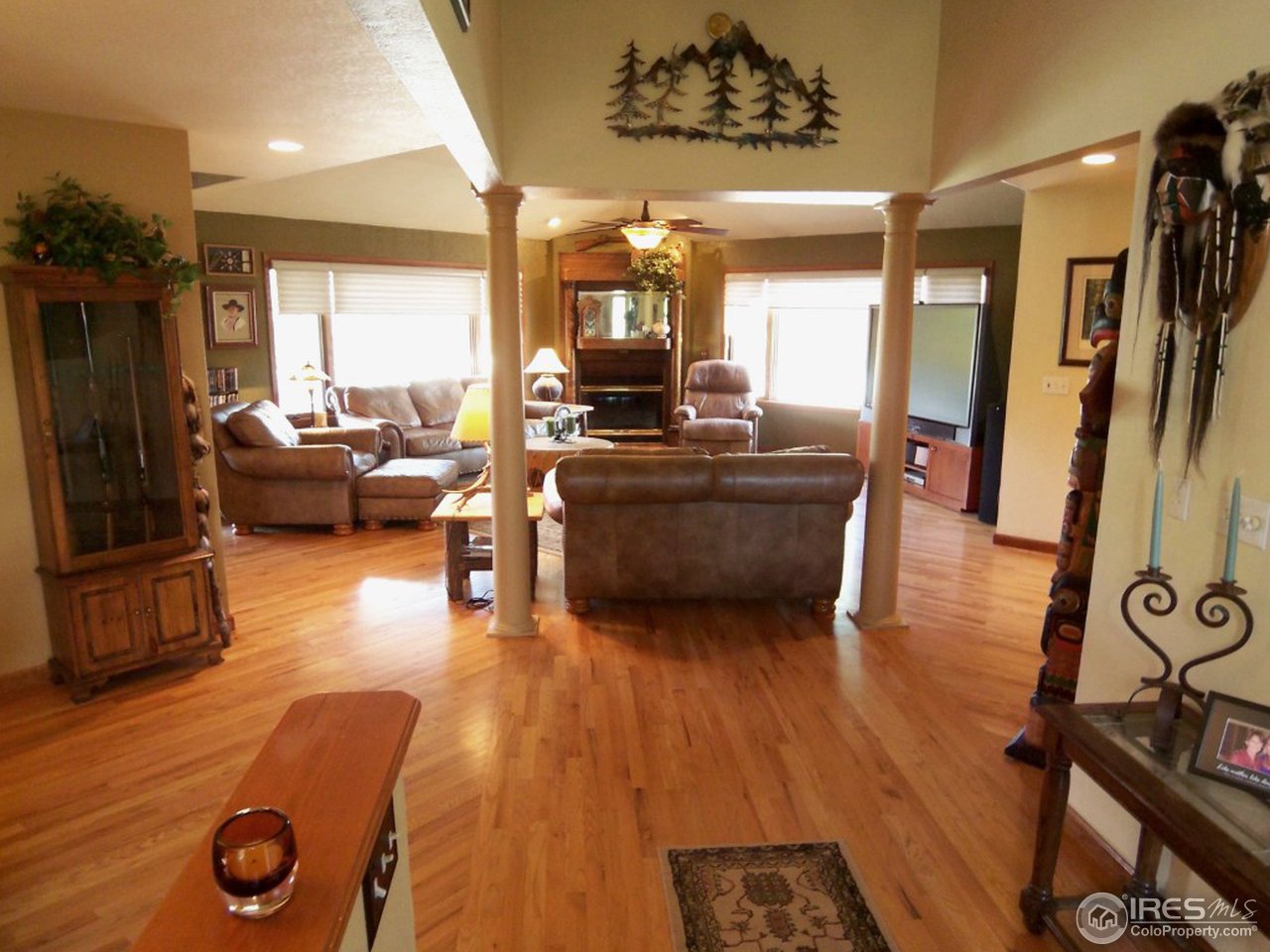 8400 North County Line Road Longmont, CO 80503 - Photo 14 of 19 Open, open, open!