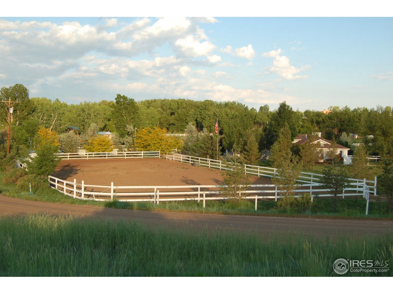 8400 North County Line Road Longmont, CO 80503 - Photo 2 of 19 Riding Arena