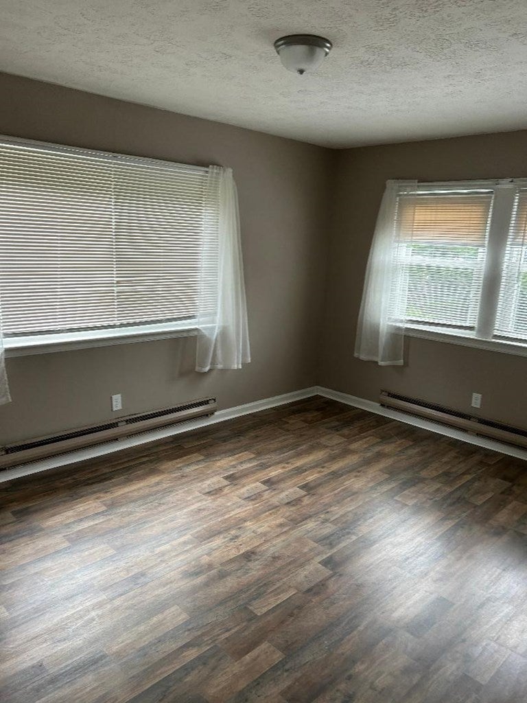 3232 Ridgecrest Road Bluefield, WV 24701 - Photo 13 of 15 Gallery Image 13