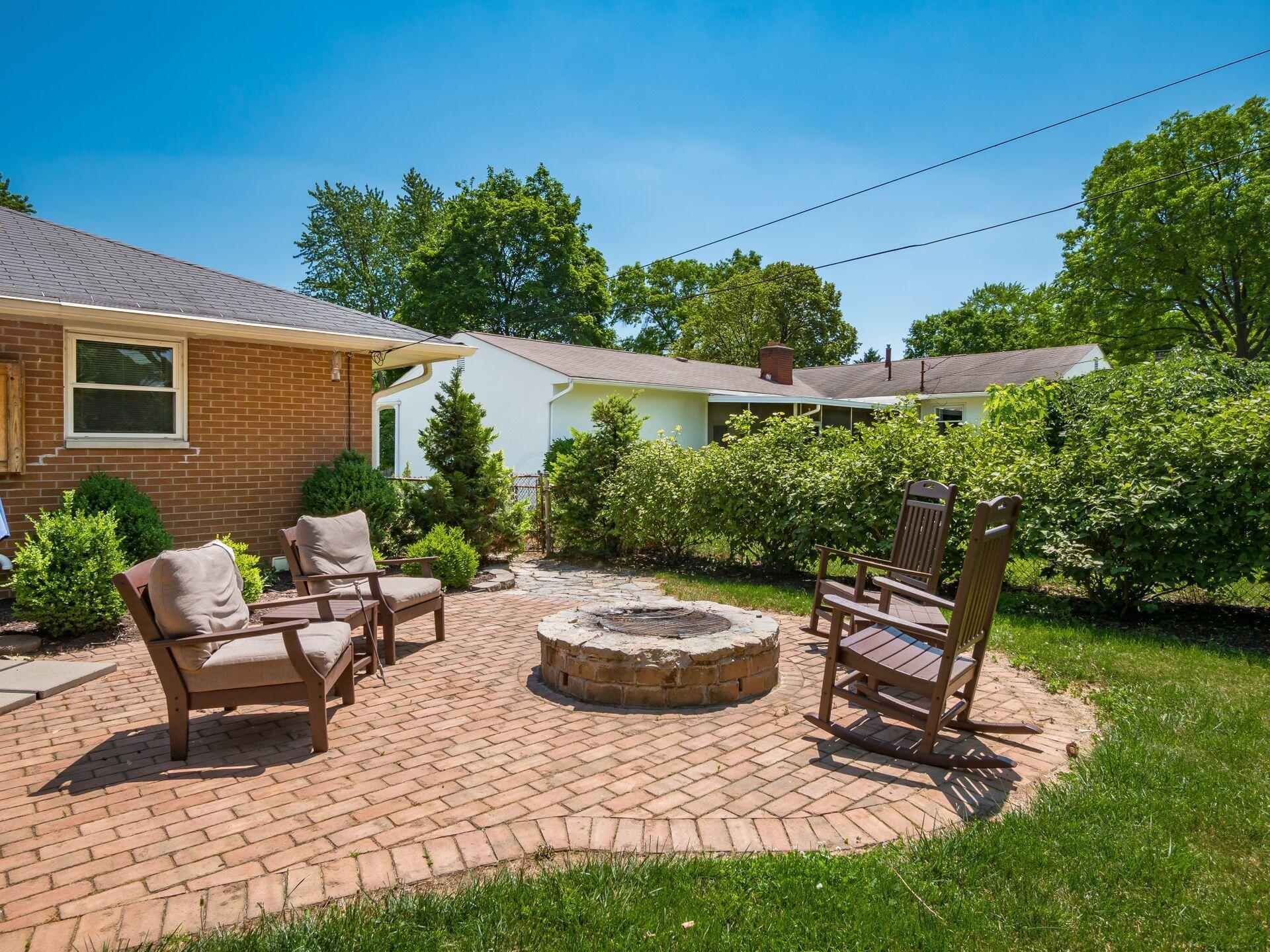 4311 Kendale Road Columbus, OH 43220 - Photo 30 of 34 037_bfbe_i 2311 Kendale 066-2