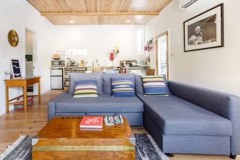 $885,000 | 1910 Kinney Avenue, Austin, TX 78704