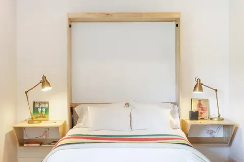 $885,000 | 1910 Kinney Avenue, Austin, TX 78704