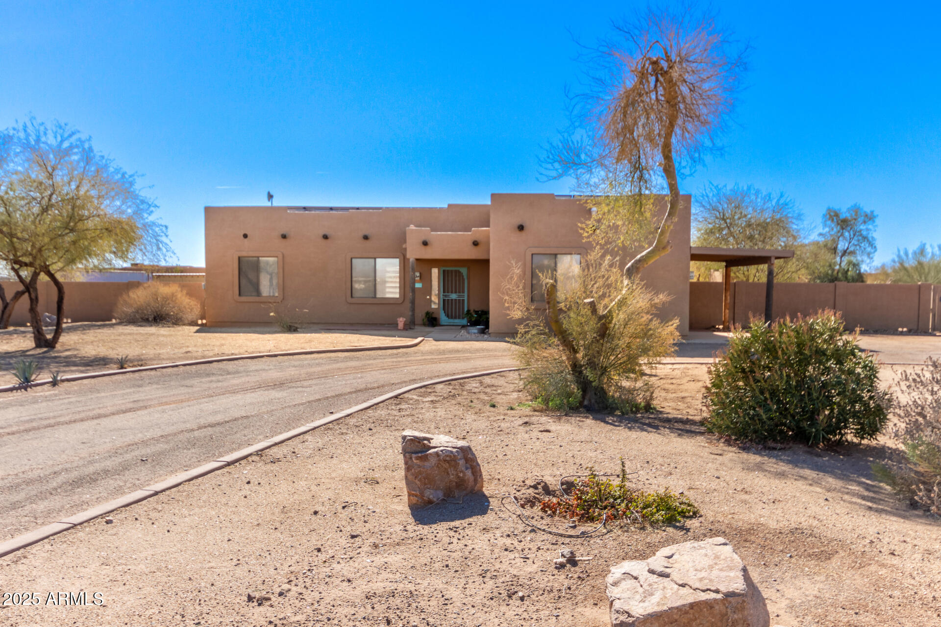 22213 West Patton Road Wittmann, AZ 85361 - Photo 2 of 38 Gallery Image 2