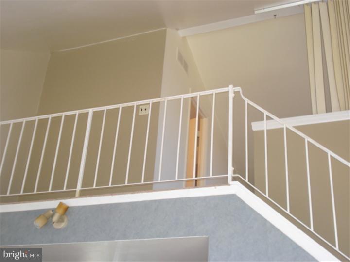 9240 Old Newtown Road Philadelphia, PA 19115 - Photo 13 of 15 Loft