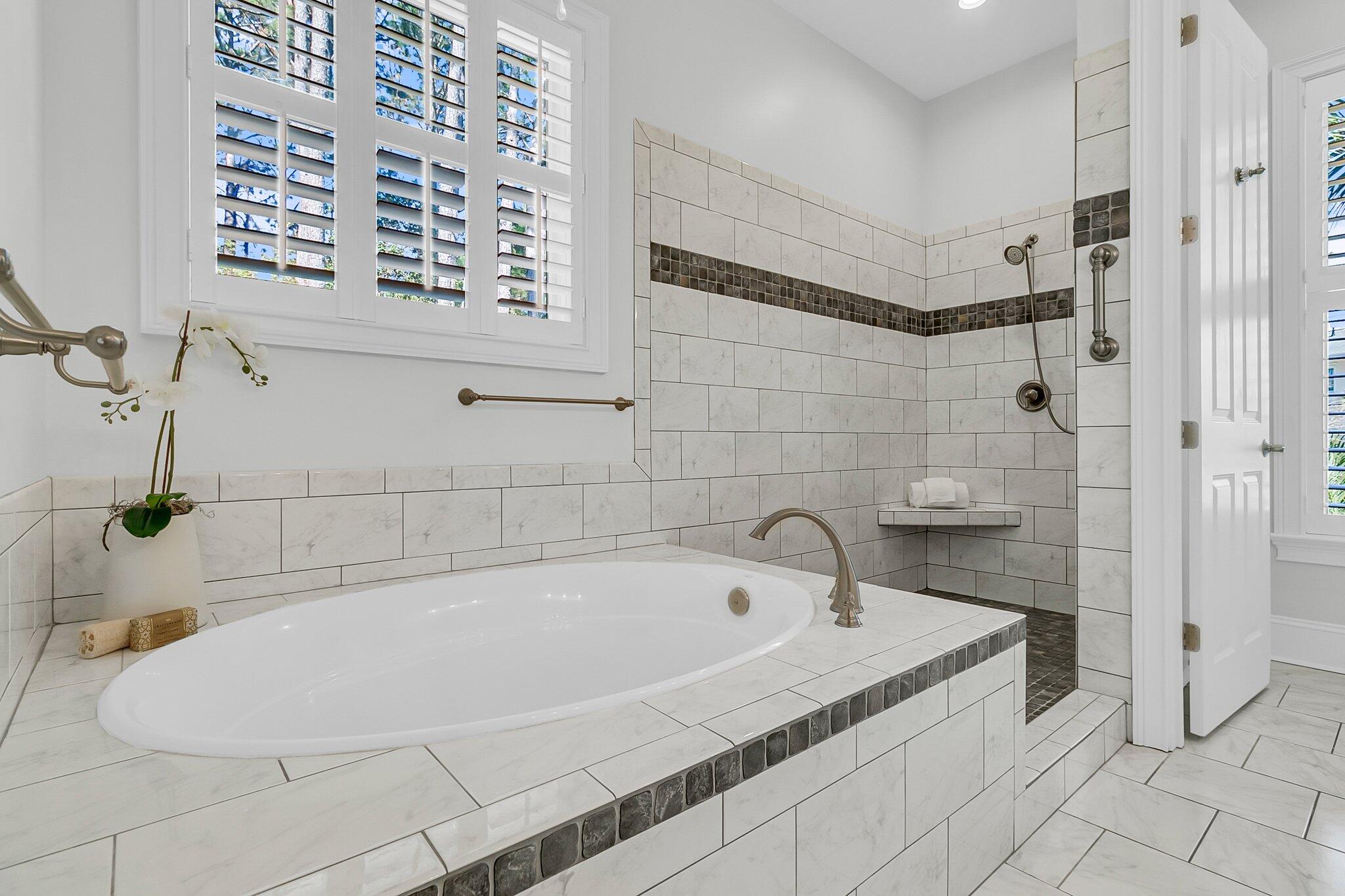 4983 Sound View Drive Mount Pleasant, SC 29466 - Photo 23 of 73 Huge Shower