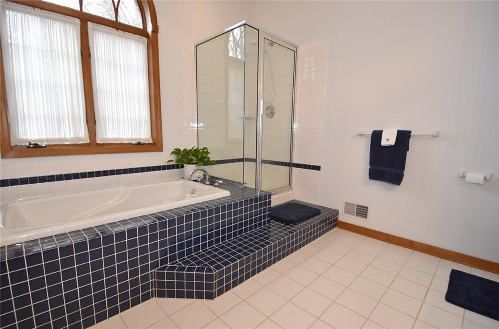 249 Thompsonville Road Canonsburg, PA 15317 - Photo 16 of 25 Gallery Image 16