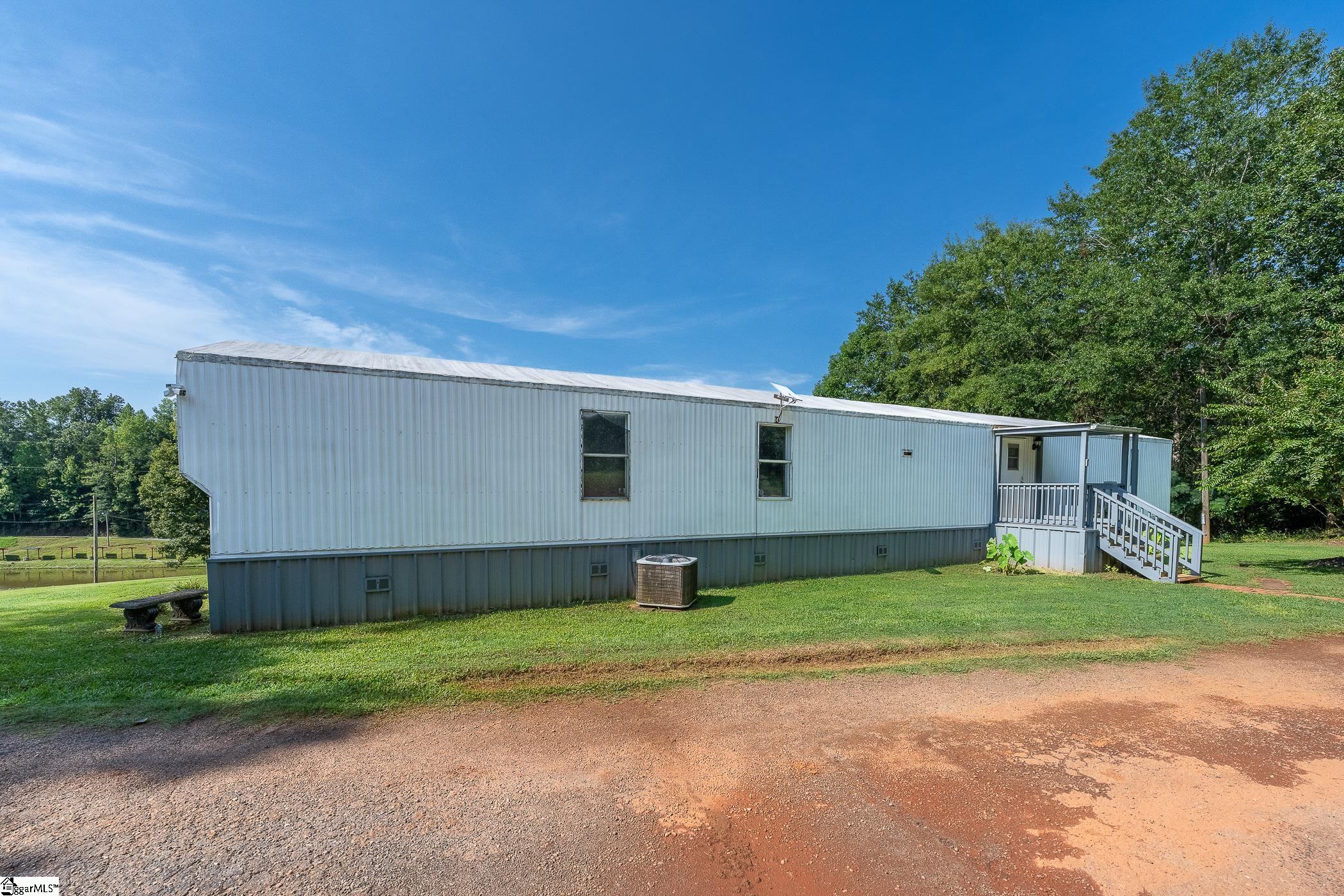 122 Lake Circle Road Marietta, SC 29661 - Photo 17 of 25 Gallery Image 17