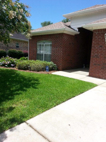 245 Hemingway Loop Foley, AL 36535 - Photo 19 of 21 Screened Sunroom