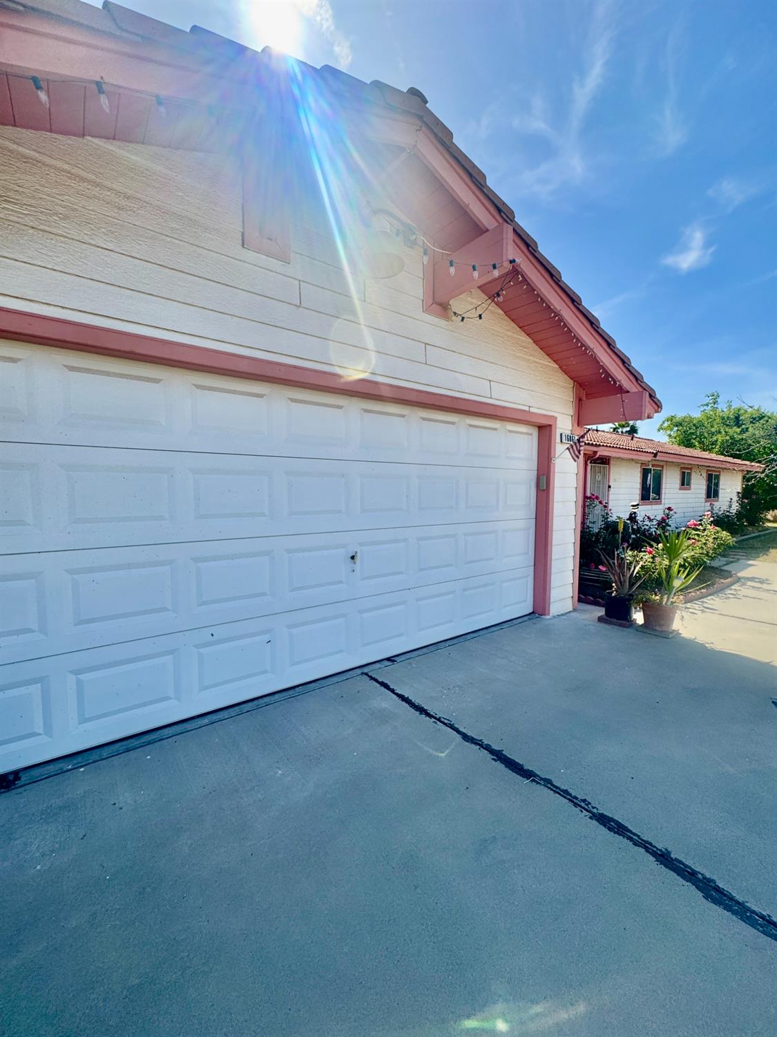 16861 Karen Road Madera, CA 93636 - Photo 2 of 26