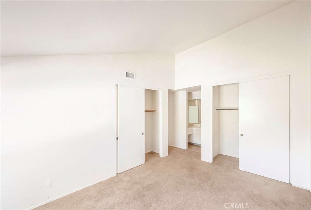 44628 La Paz Road Temecula, CA 92592 - Photo 6 of 14 a view of an empty room
