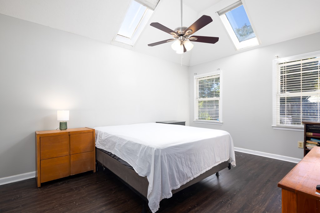 1168 Lee Road Phenix City, AL 36870 - Photo 21 of 28 Gallery Image 21
