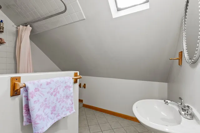 $399,900 | 6332 North Mobile Avenue, Chicago, IL 60646