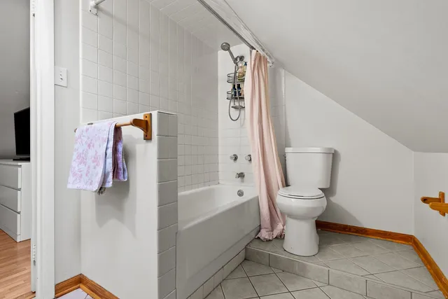 $399,900 | 6332 North Mobile Avenue, Chicago, IL 60646