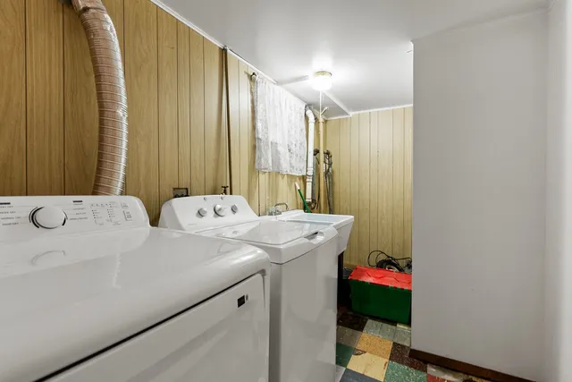 $399,900 | 6332 North Mobile Avenue, Chicago, IL 60646