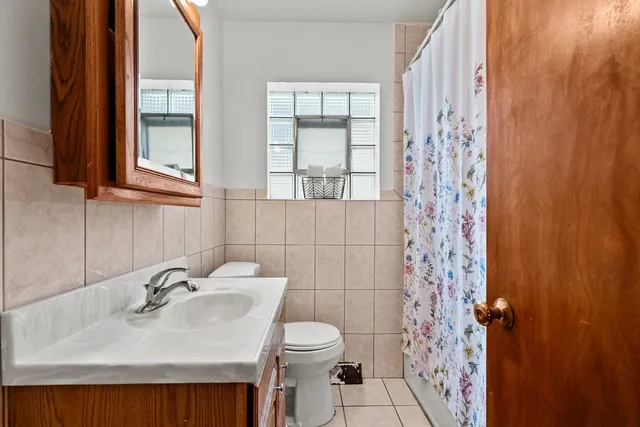 $399,900 | 6332 North Mobile Avenue, Chicago, IL 60646