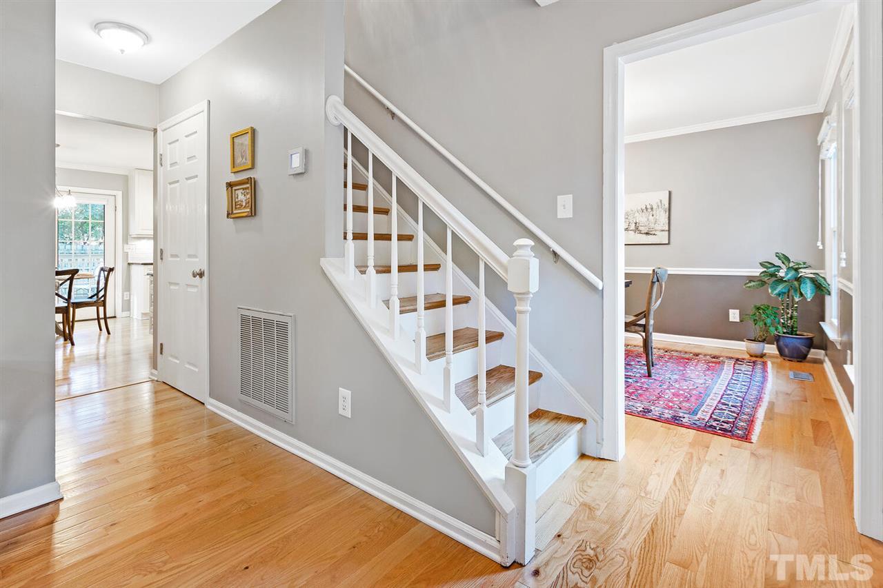 6601 Champaign Place Raleigh, NC 27615 - Photo 3 of 30 Foyer