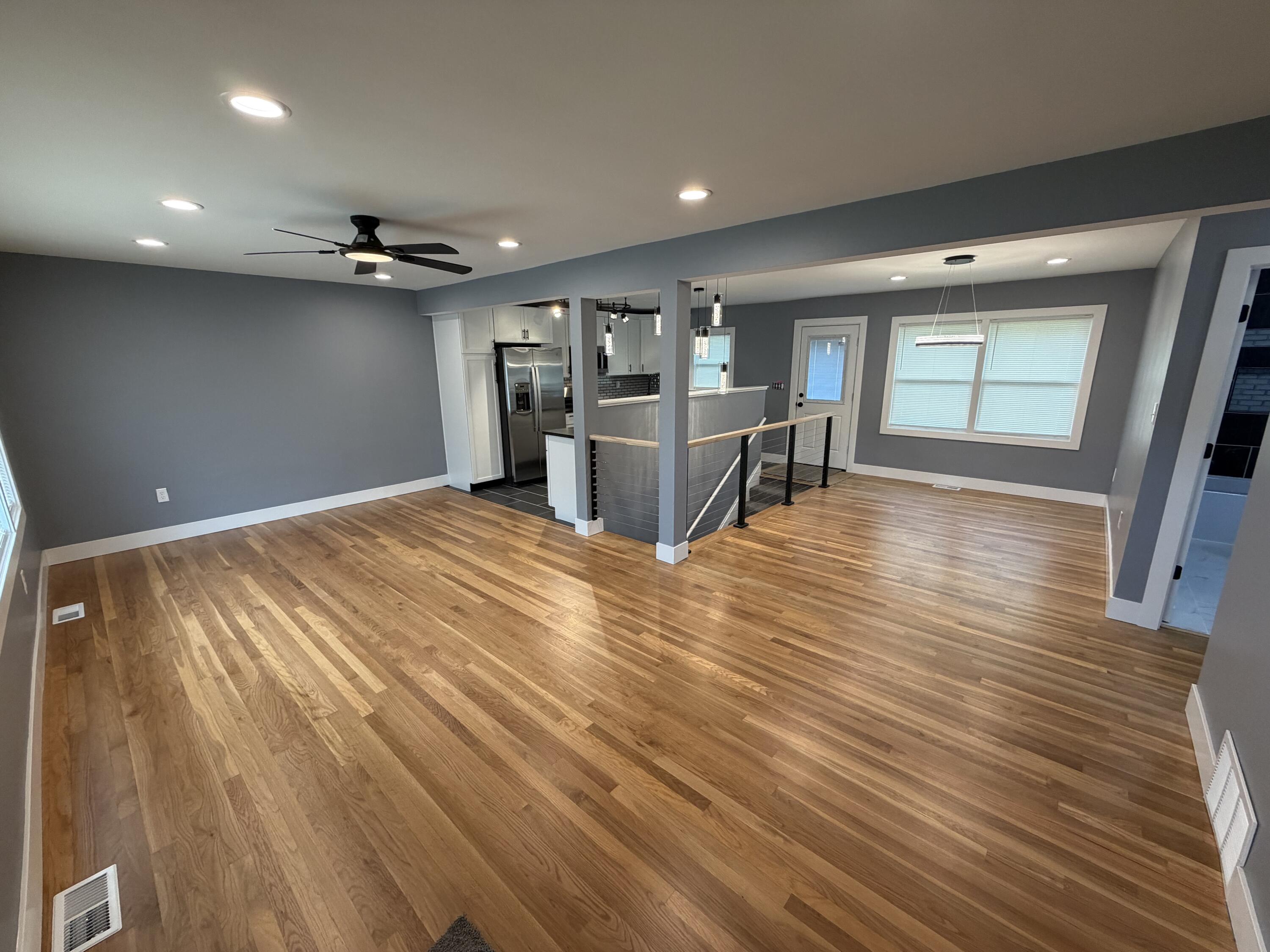 3941 Wirth Road Highland, IN 46322 - Photo 2 of 21 3000x2250