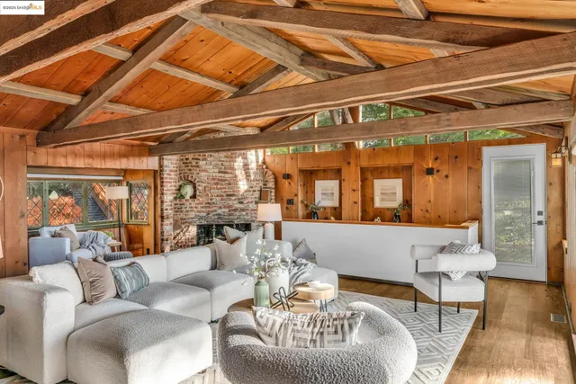 $1,295,000 | 6141 Merriewood Drive, Oakland, CA 94611