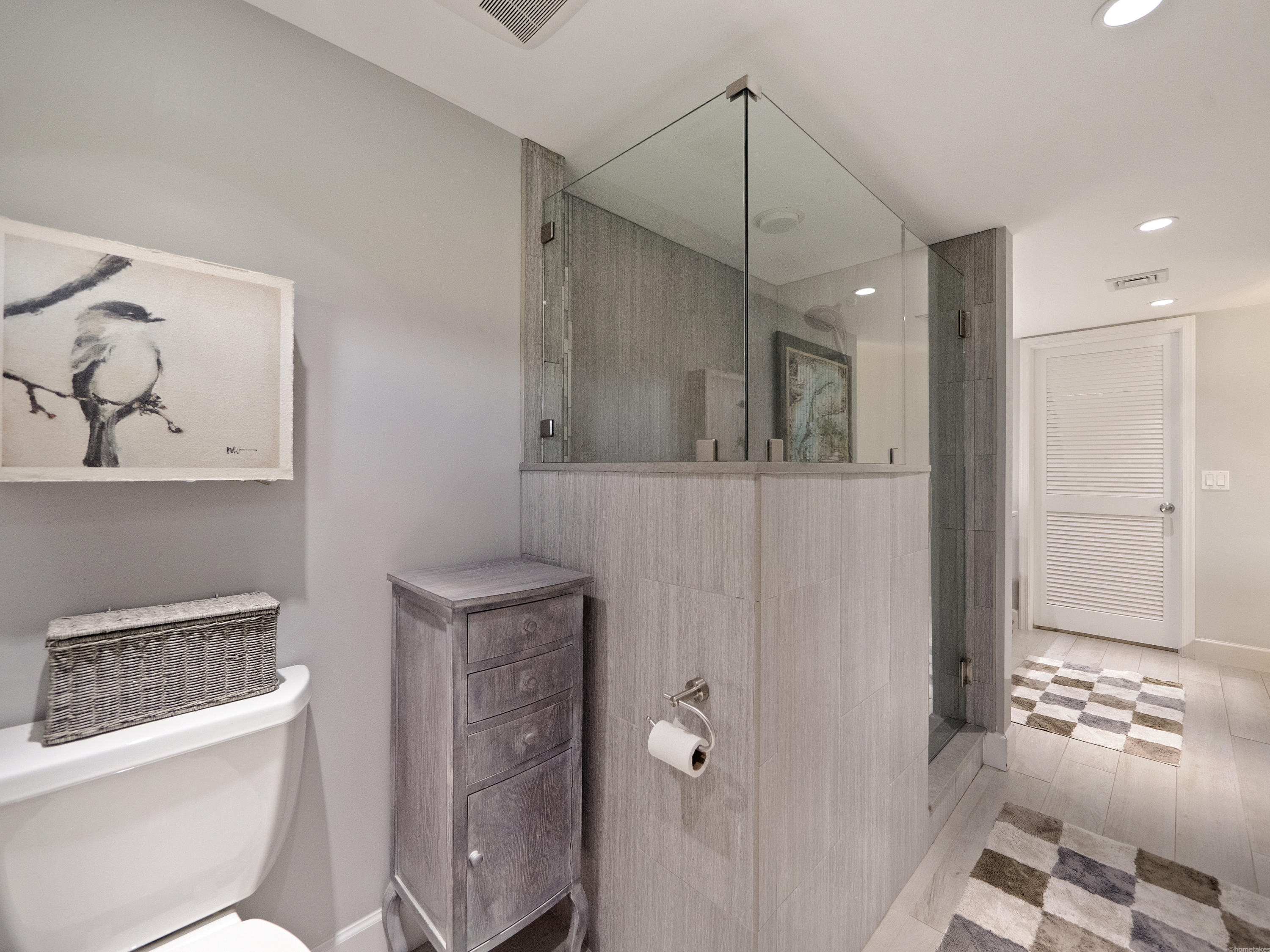 16670 Traders Crossing North, Unit 111 Jupiter, FL 33477 - Photo 12 of 31 Master Bath