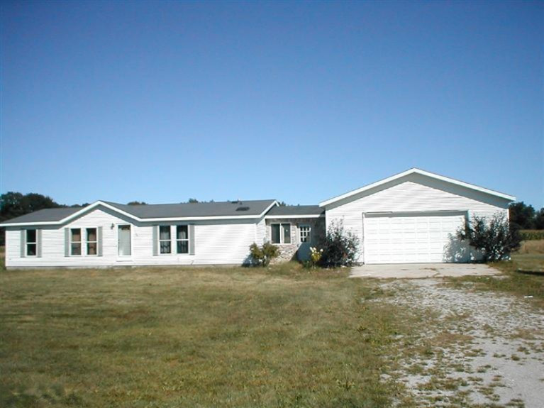 166 Trent Road Ravenna, MI 49451 - Photo 1 of 10 Primary Photo