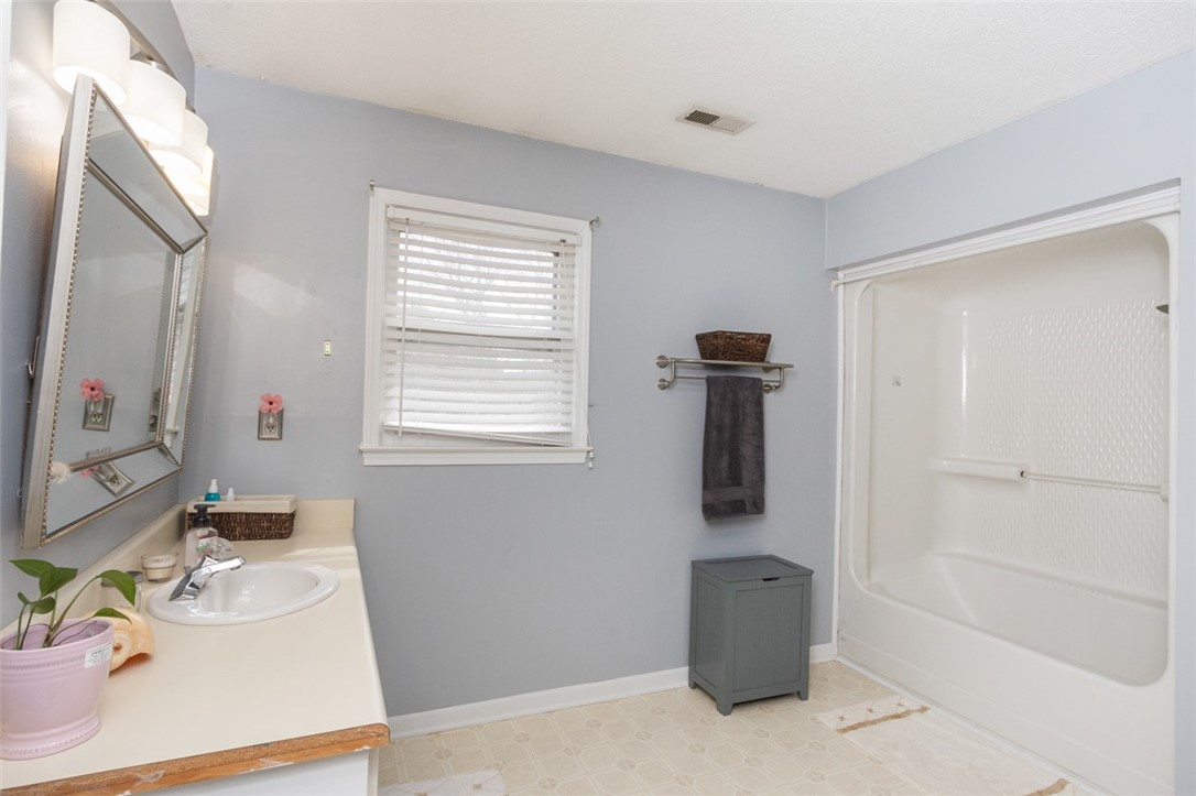 124 Dustin Street Easley, SC 29642 - Photo 24 of 40