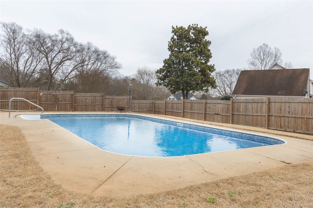 124 Dustin Street Easley, SC 29642 - Photo 34 of 40
