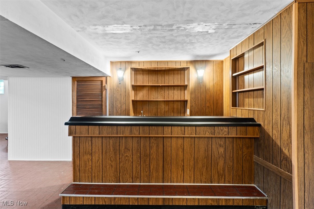1500 Burlington Road Cleveland, OH 44118 - Photo 31 of 37 Gallery Image 31