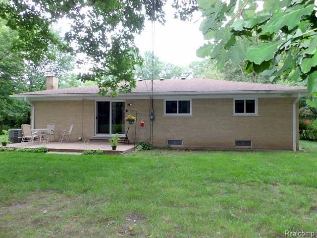 8750 Rucker Road Grosse Ile, MI 48138 - Photo 13 of 54 VIEW OF BACK OF HOUSE!