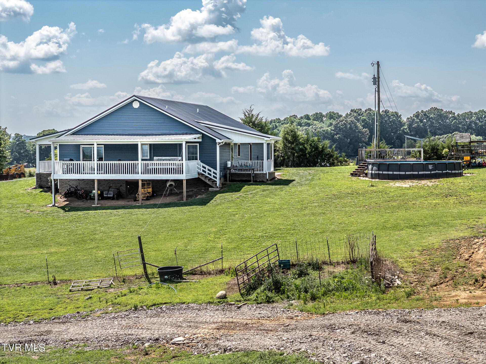 255 Jeffers Lane Limestone, TN 37681 - Photo 60 of 70 DSC08113_sky (18 of 30)