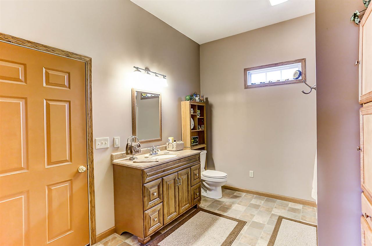 5015 State Rte 101 Butler, IN 46721 - Photo 33 of 36