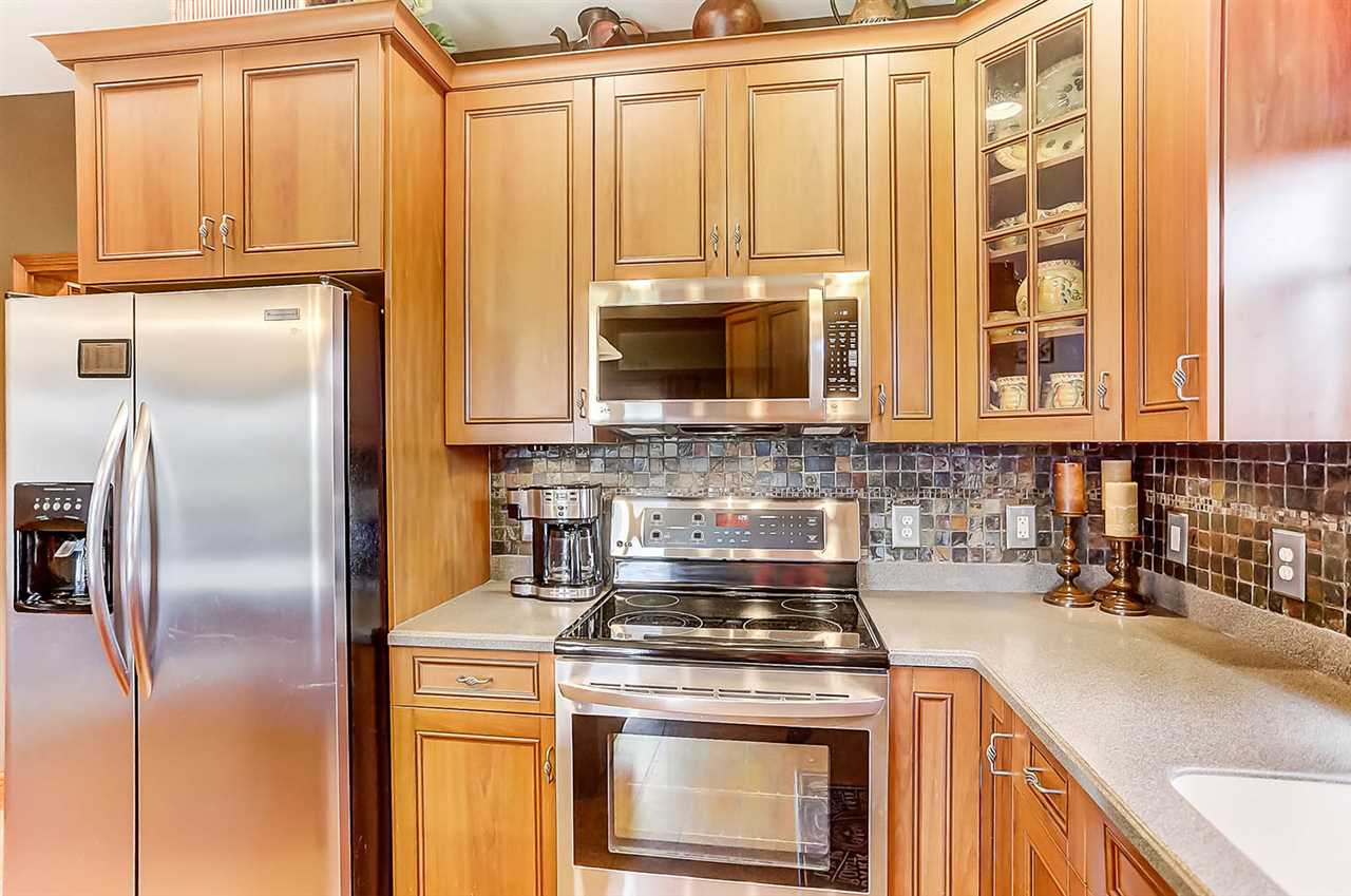 5015 State Rte 101 Butler, IN 46721 - Photo 8 of 36