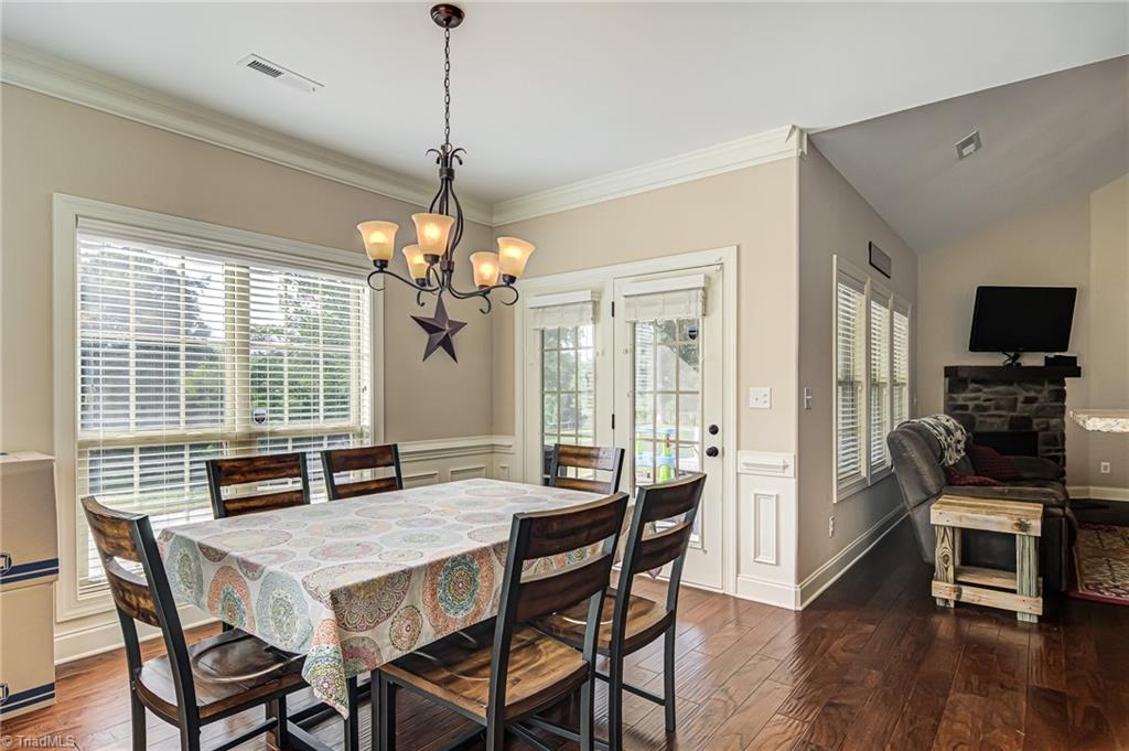104 Mountain Ridge Court King, NC 27021 - Photo 14 of 33