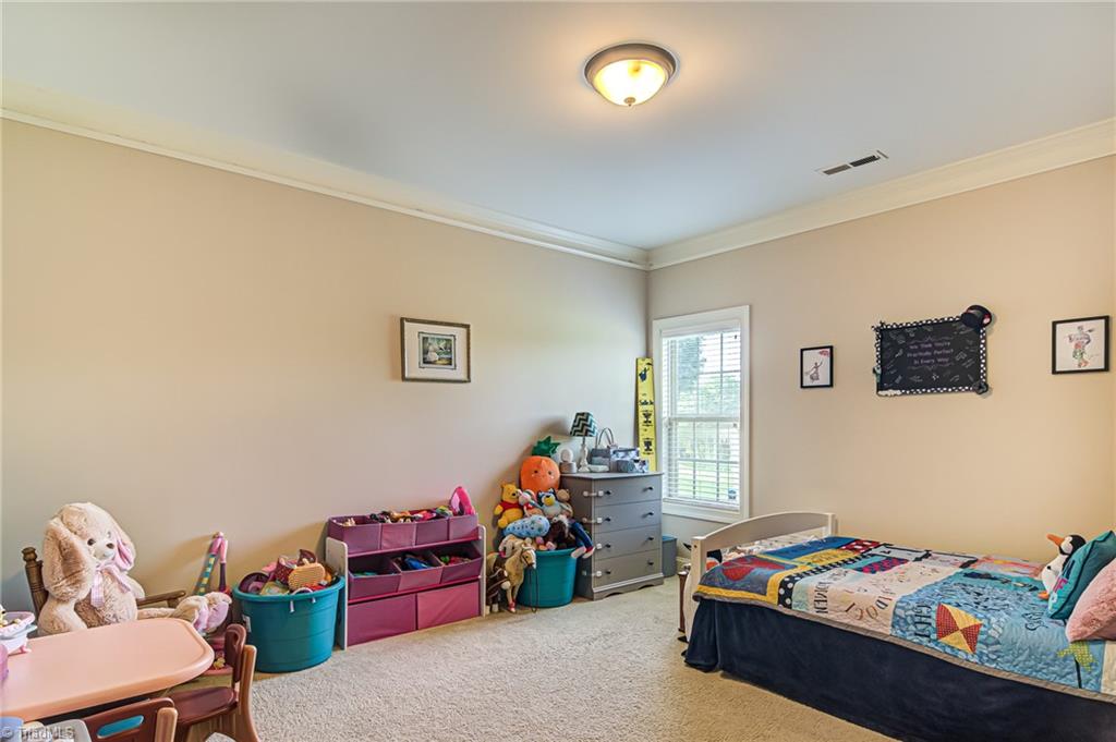 104 Mountain Ridge Court King, NC 27021 - Photo 20 of 33