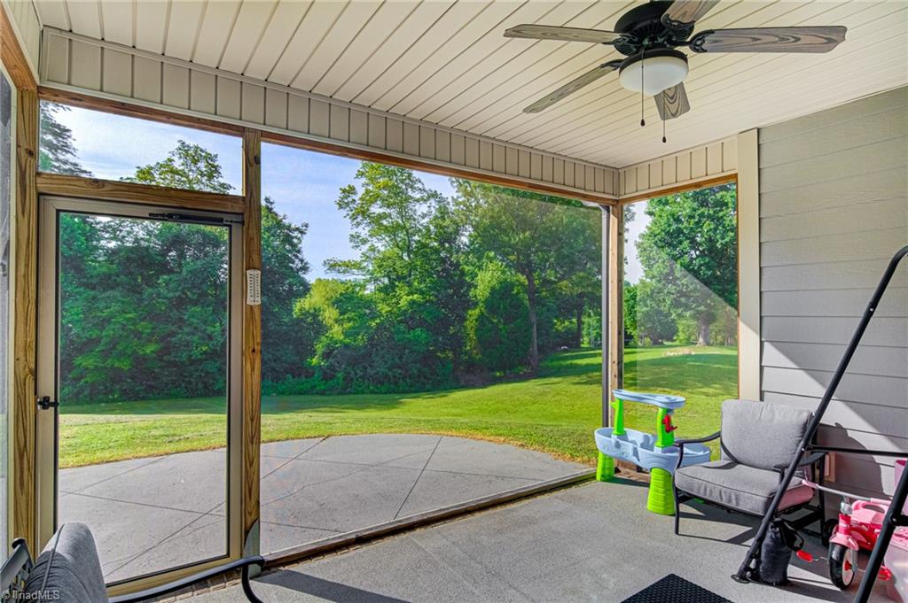 104 Mountain Ridge Court King, NC 27021 - Photo 28 of 33