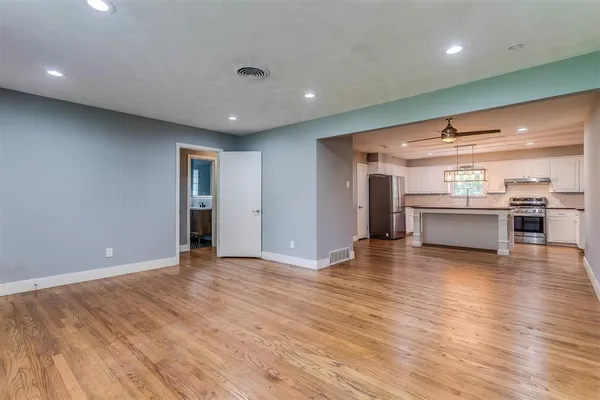 $2,750 | 2540 El Cerrito Drive, Dallas, TX 75228