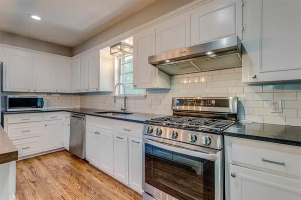 $2,750 | 2540 El Cerrito Drive, Dallas, TX 75228