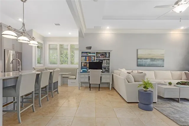 $1,850,000 | 223 North Shore Drive, Lake Waukomis, MO 64151