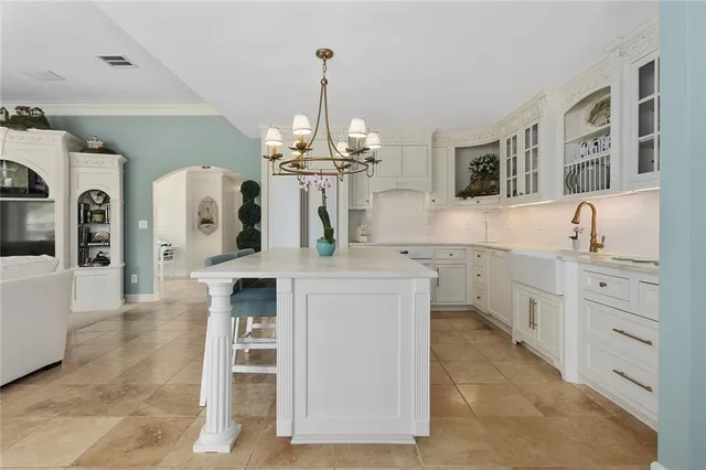 $1,850,000 | 223 North Shore Drive, Lake Waukomis, MO 64151