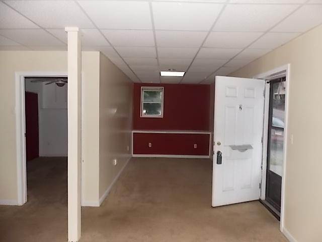 2255 McKees Rocks Road McKees Rocks, PA 15136 - Photo 11 of 14 Entry/Foyer. Unit 2