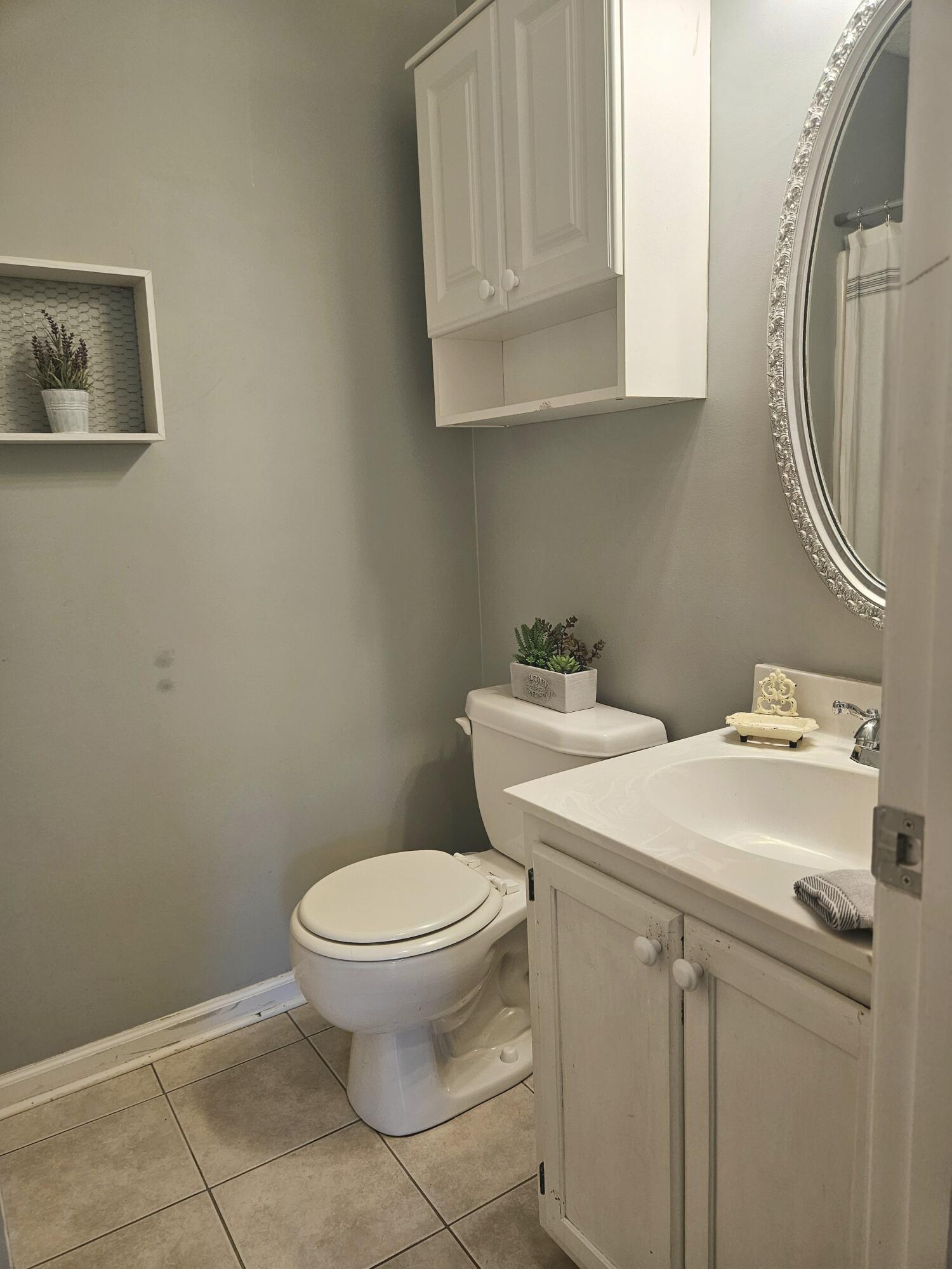 122 Commons Way Goose Creek, SC 29445 - Photo 18 of 28 Hall Bath