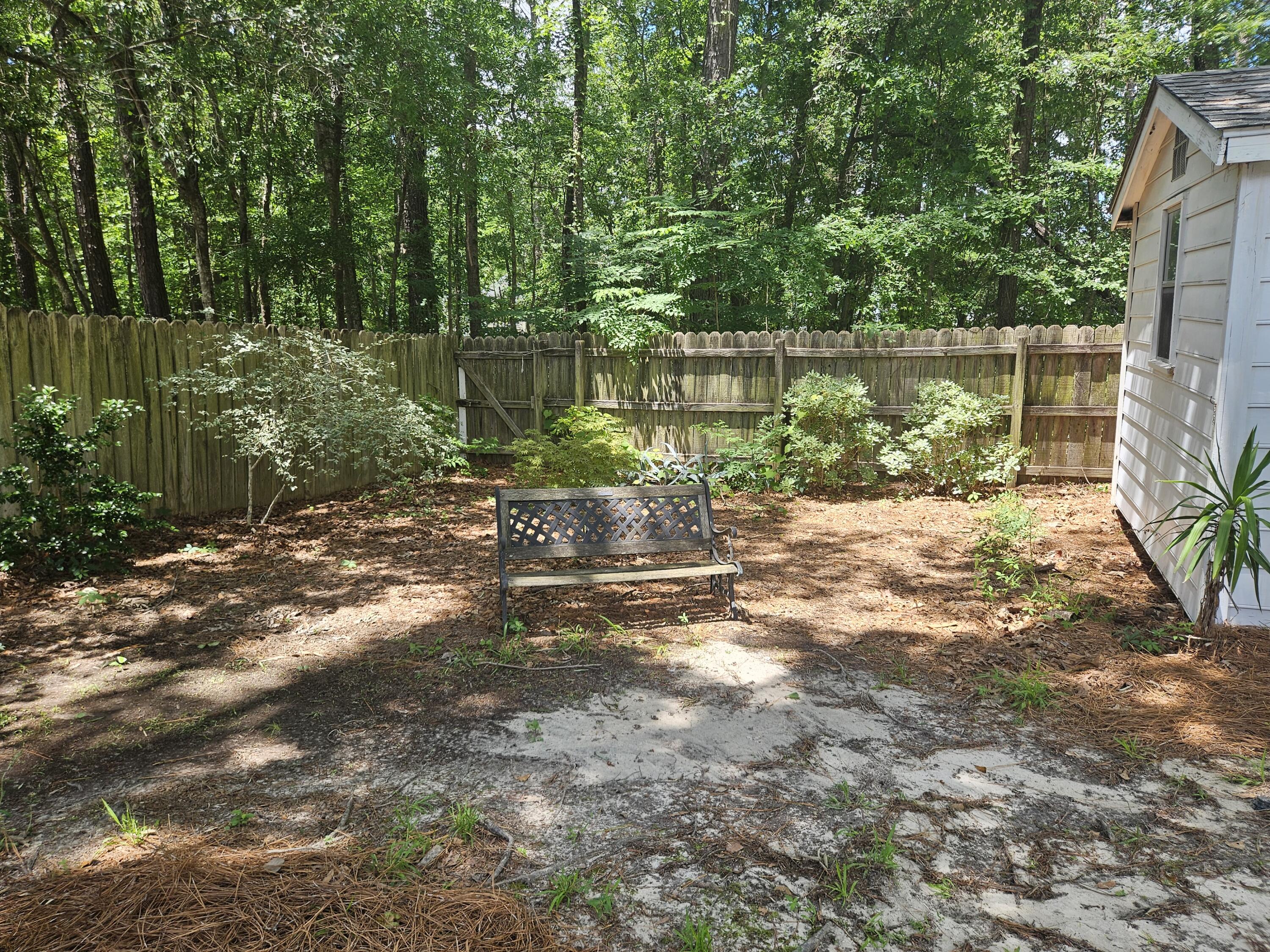122 Commons Way Goose Creek, SC 29445 - Photo 22 of 28 20240516_133456