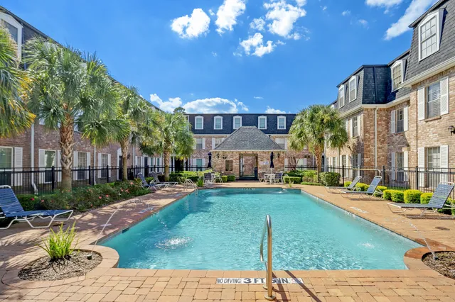 $1,850 | 353 North Post Oak Lane, Unit 820, Houston, TX 77024