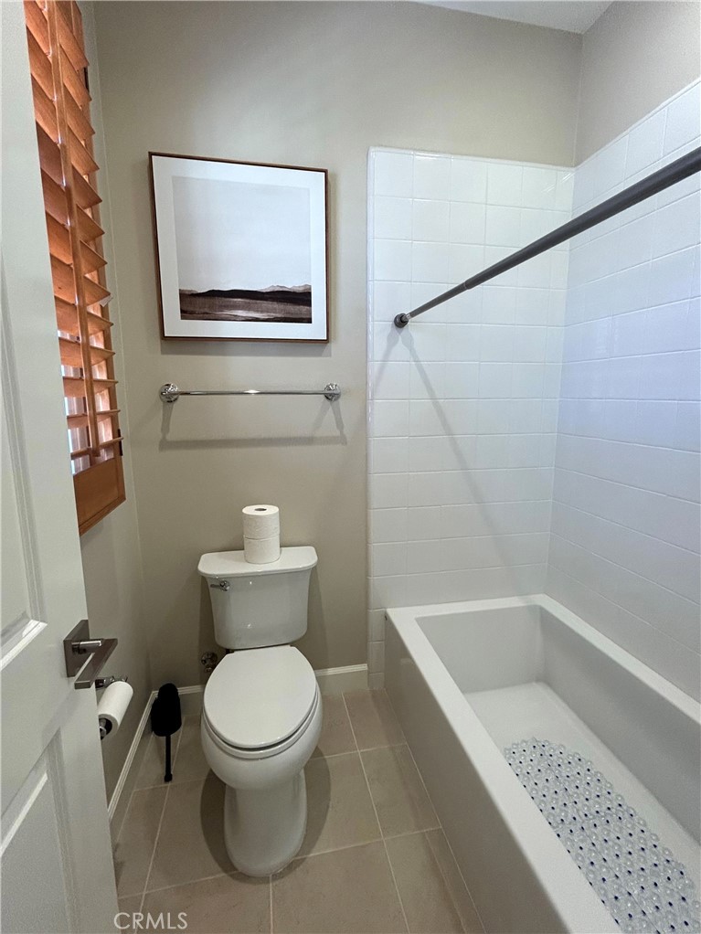 86 Meander Irvine, CA 92620 - Photo 27 of 33