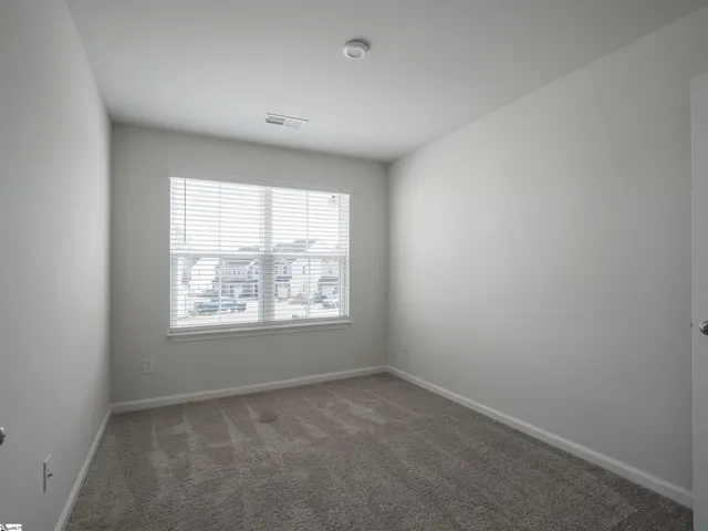 $1,600 | 218 Hipps Crossing Drive, Simpsonville, SC 29680